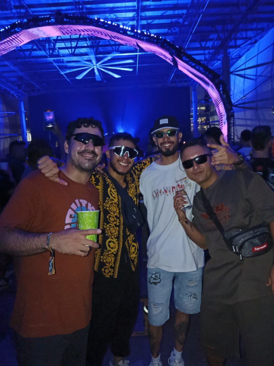 Esteban David tweet media