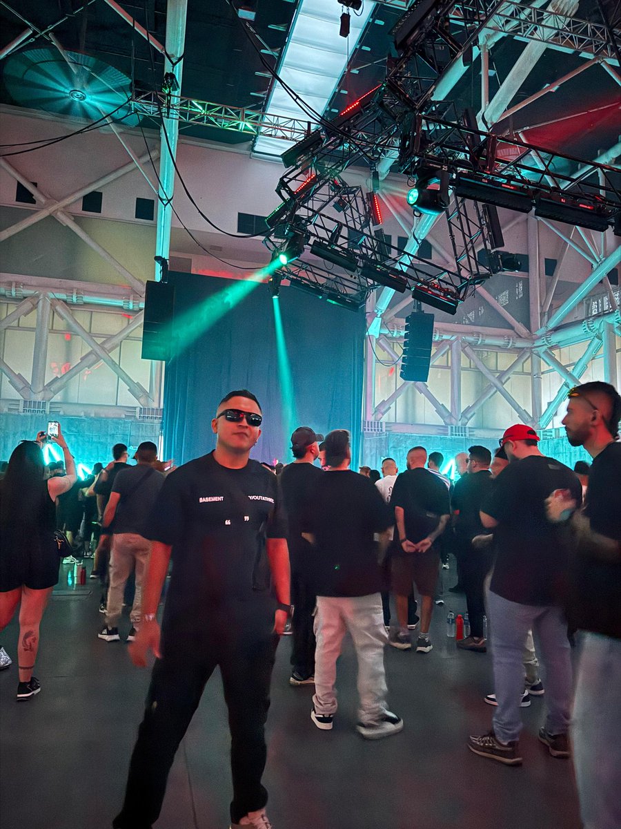 Esteban David tweet media