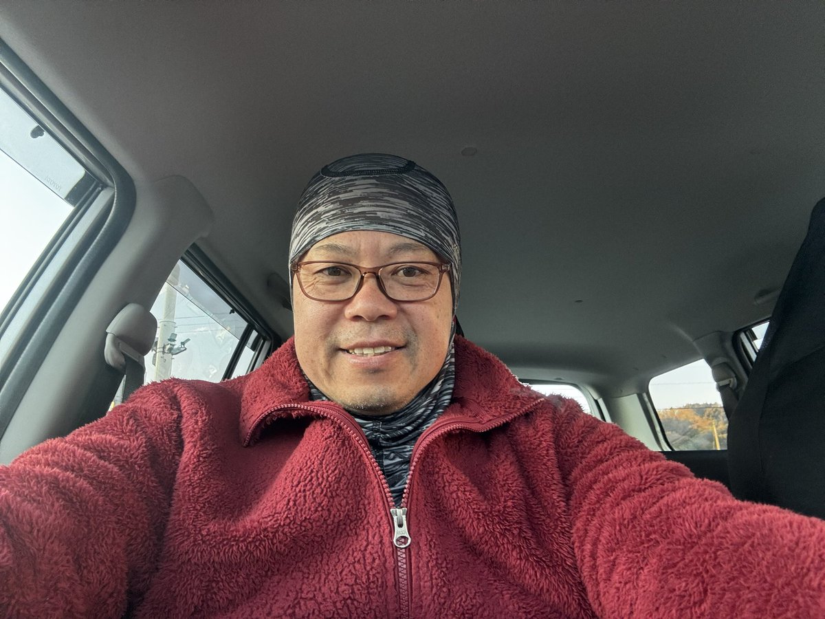 カメちゃん🔥炉内で耐火レンガ積んでる！炎のレンガ積み職人ドラマー