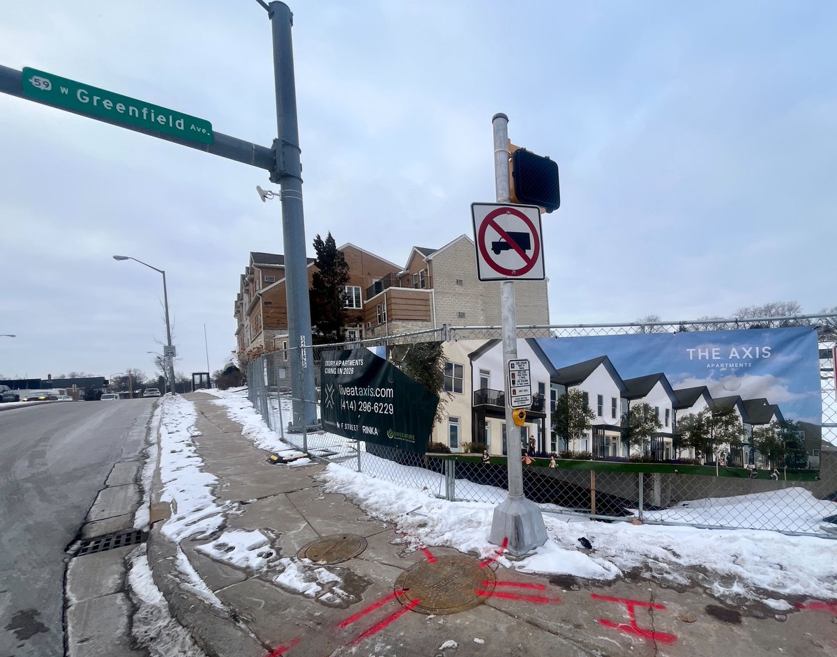 F Street tweet media