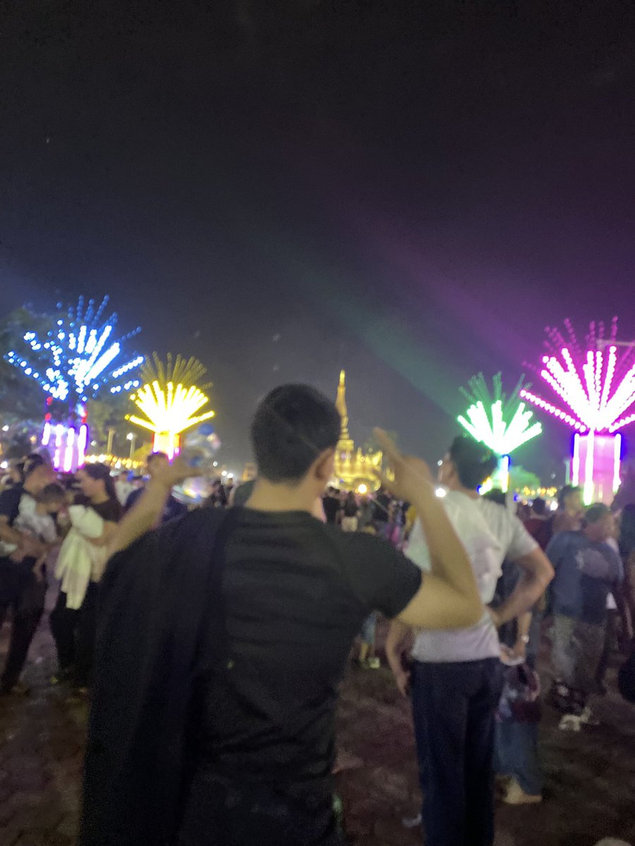 ບໍ່ແລກບໍ່ໂຊຫາຄົນທີ່ໃຈ100 tweet media