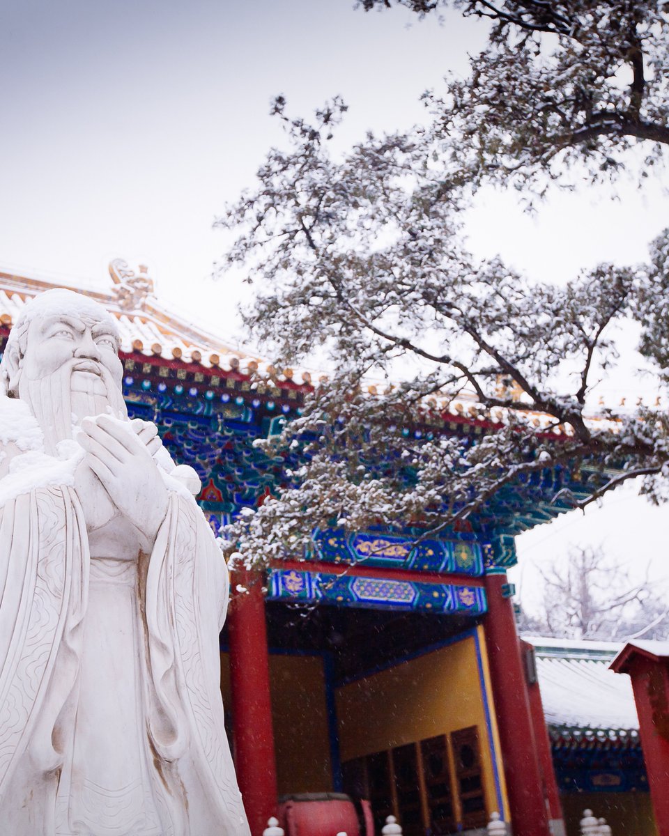 ChinaToursCom's tweet photo. A day in Beijing can feel like stepping through centuries.

The contrast between grand history and local rhythm is what makes Beijing so special.

Explore Beijing your way - https://t.co/4FfCjrrHr3 https://t.co/gwKv5Qfay8