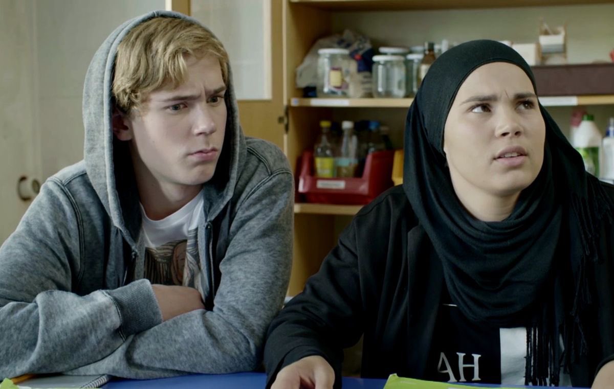 skamvrse's tweet image. sorry but…what Sram is doing to sana (vanessa) is a CRIME.