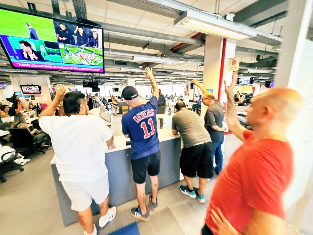 Pinamatt tweet media