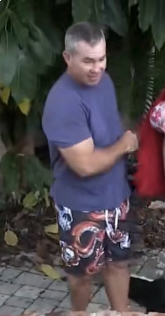 BUniformados's tweet photo. Alguien sabe cómo se llama este actor? https://t.co/lYFm8EtEbu