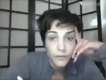 twdtelltales's tweet photo. “bi femme” “bi butch” estampem algo que realmente exista https://t.co/YGzjJfv1mH