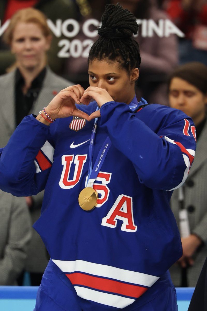 Big Dickie👩‍❤️‍💋‍👨 tweet media