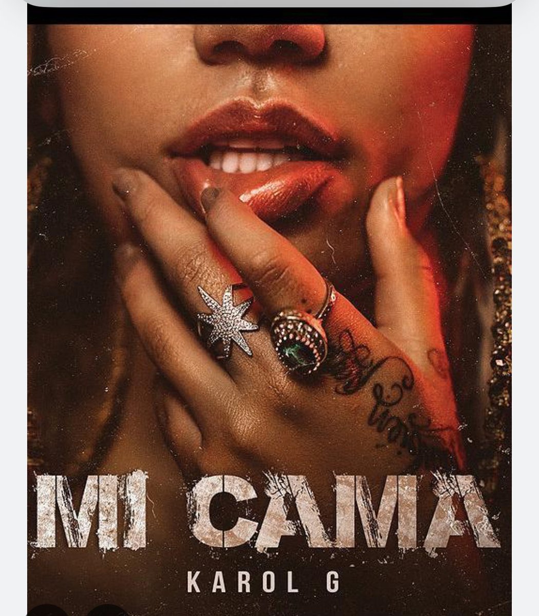 #30diasconkarolg
Día 1: canción favorita de toda su carrera