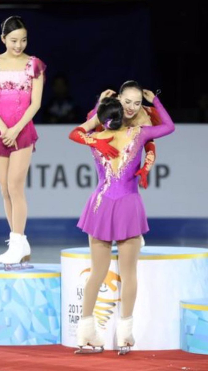 #alinazagitova #ザギトワ #kaorisakamoto  #MilanoCortinaOlympics2026 

Alina supports Kaori Sakamoto 🇯🇵 🫶

📹azagitova