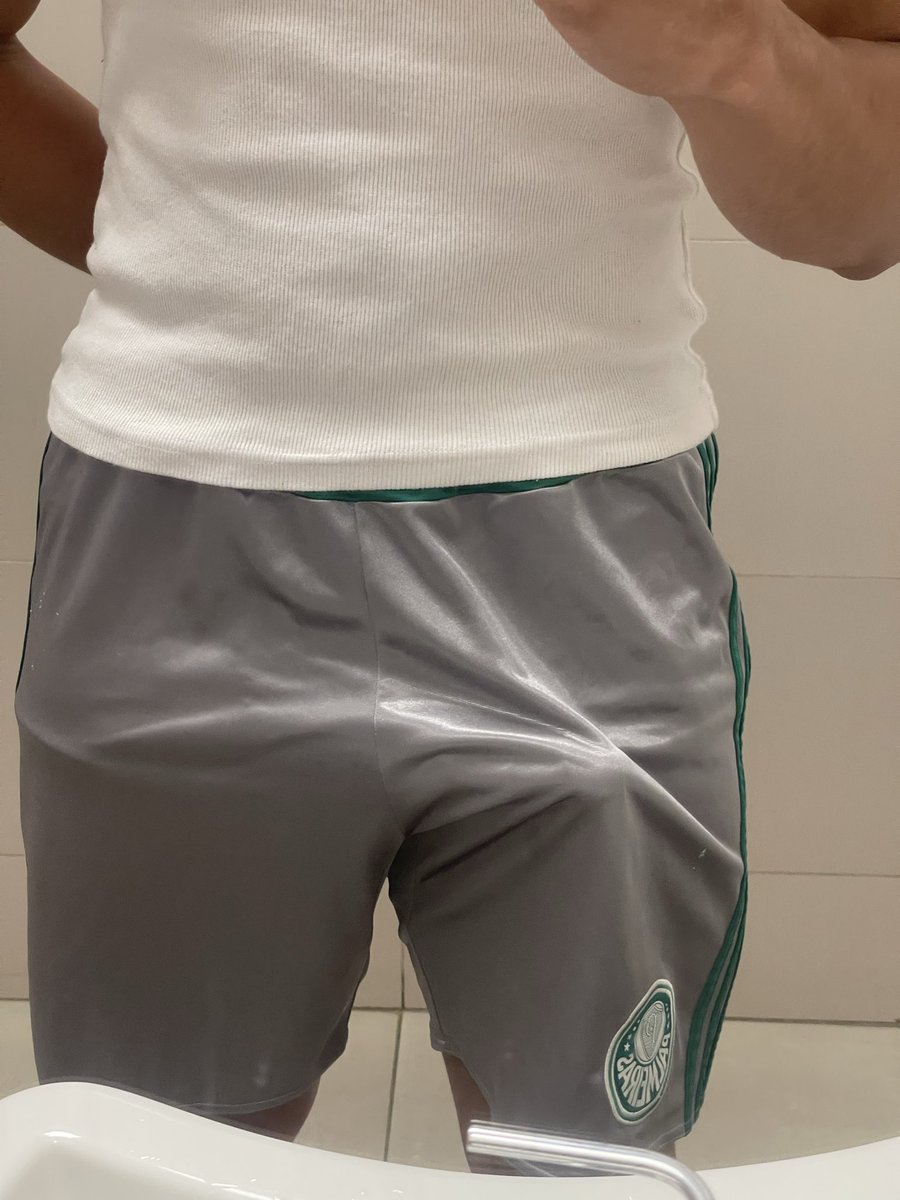 nylondazz tweet media