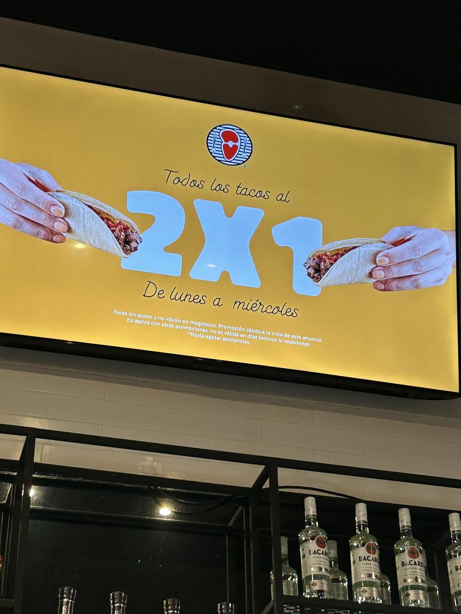 RickyJassoZ's tweet photo. @Profeco en #Veracruz en el restaurante La Parrilla Veracruzana tienen #publicidadengañosa no respetan las promociones según ellos ahí están los días marcados y salen con que es hasta las 10:30 pm ojalá les puedan hacer una pequeña visita para que dejen de engañar a la gente https://t.co/1w27776Dg5