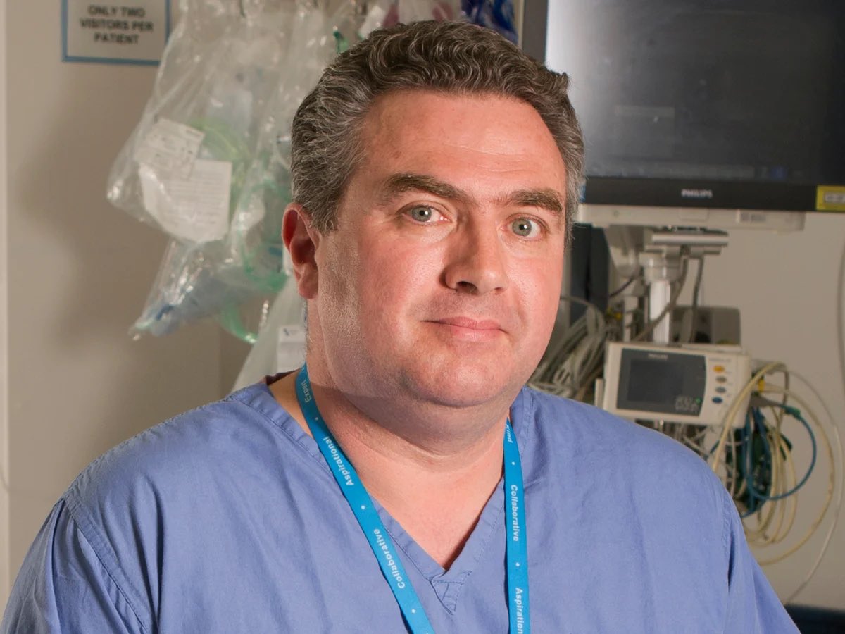 King's Neurosurgery tweet media