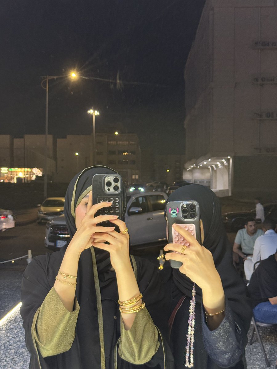 Aishah |عائشة مخدوم tweet media