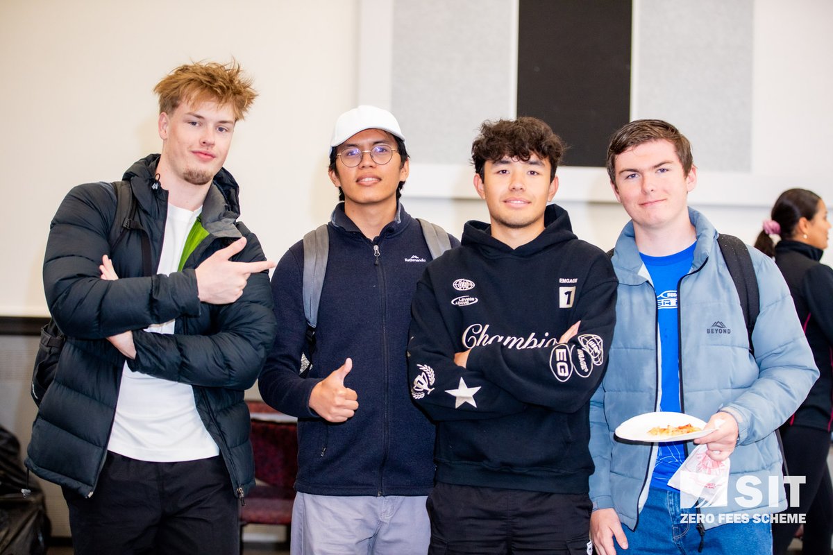 sit_nz's tweet image. Day 2 of #OWeek at our #Invercargill Campus kept the momentum going 🎶

Live DJ, free food, a photobooth and a visit from the Southern Steel #netball team made for a great afternoon on campus. Awesome to see students connecting early in the semester.

#SITNZ