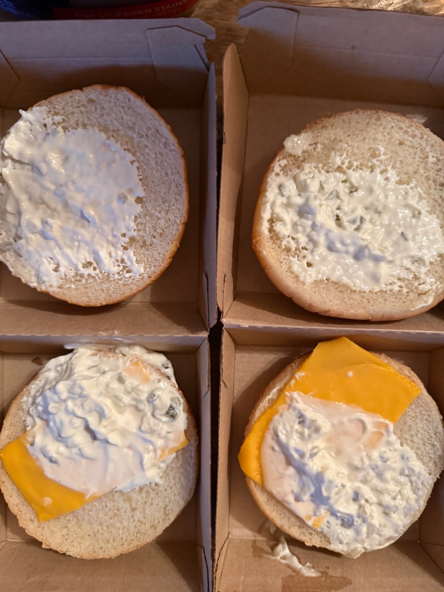 2rettes's tweet photo. @McDonalds ordered 4 and got 3 like this…you guys are a joke!!!! Definitely not driving back for your mistake. In fact, won’t be back at all… https://t.co/oCi8axFqj9