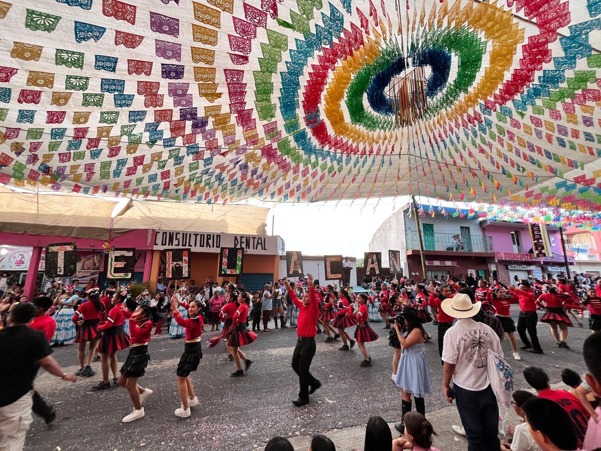 chuyuam's tweet photo. Que la #FeriaDeLosPueblos sea motivo para organizarnos más, para impulsar el talento local y para demostrar que cuando el pueblo se une, no hay meta imposible. 💪🌺 https://t.co/UOeHoGth5S