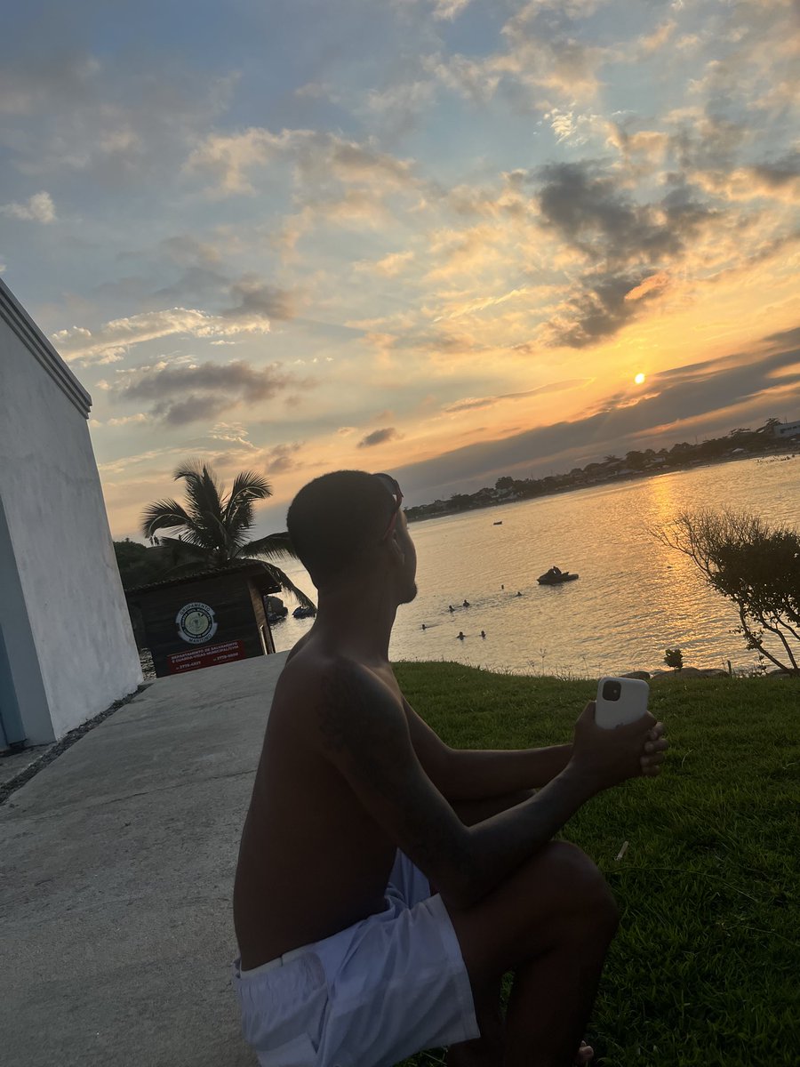 Eu vivi esse hoje.. 😅🥳