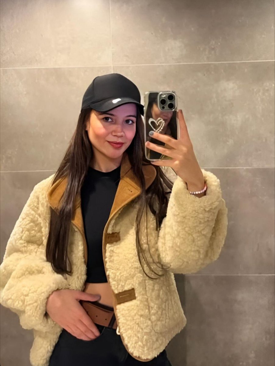 <a href="/DiziDuny/">Dizi Dünyası</a> #yagmuryüksel