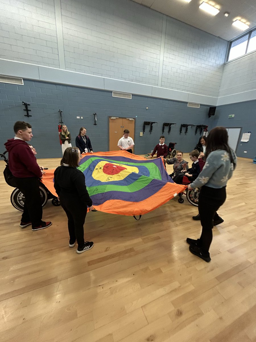 AlloaEASN's tweet image. We’re so proud of our P7 pupils from Lochies! Since starting their transition visits in January they’ve been confidently exploring the new space and embracing every part of their transition. Watching their confidence grow is just wonderful. @AlloaAcademy @lochies16 
#Transition