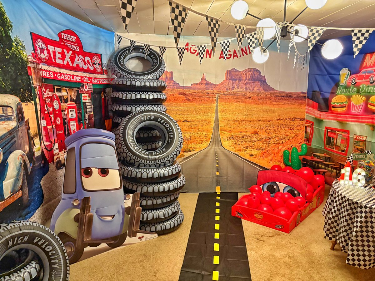 PresidentBeard's tweet photo. “KA-CHOW!!!” There was no doubt what Fraser’s birthday theme would be for his 16th &amp; that was decided by Molly 16 years ago!

Route 66 welcomes you to Radiator Springs! Get fitted for some tires at Luigi’s, refuel at Flo’s &amp; let’s “Git-R-Done”!

#HartnellHolidays #HartnellFamily https://t.co/49ipVDkj1n