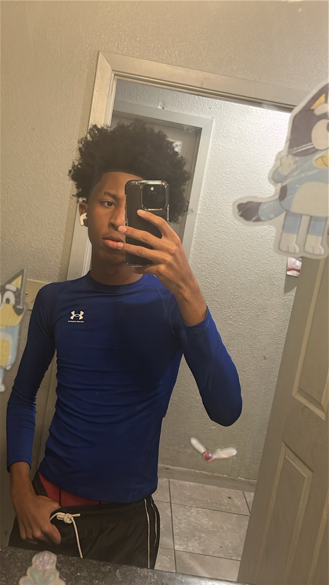 nonchalanteat3r's tweet photo. Wsp x 😅 https://t.co/JGFcxcLycW