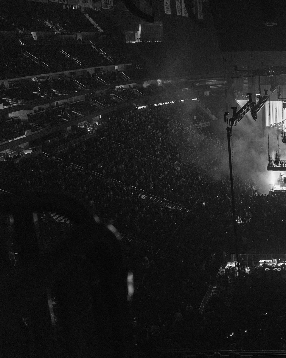 nine inch nails tweet media