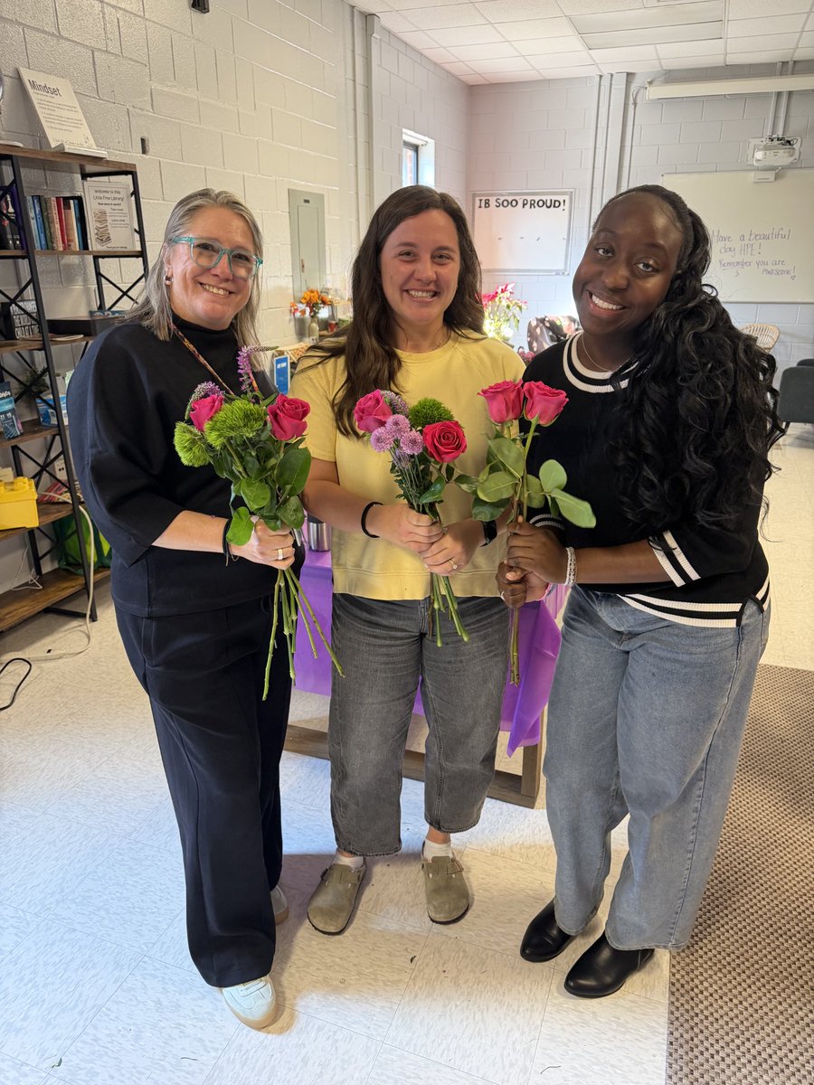 Danielle Miller tweet media