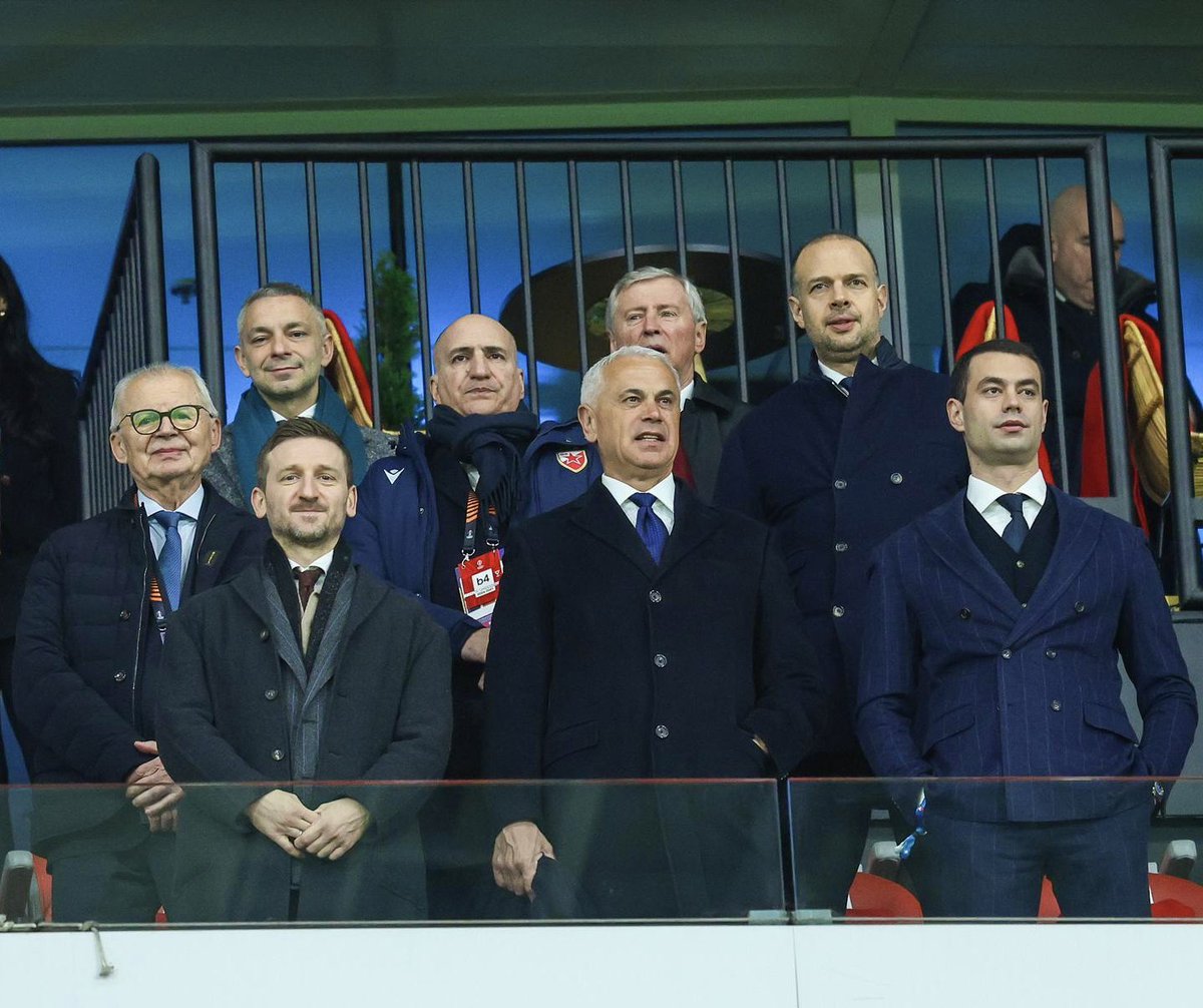 FK Crvena zvezda tweet media