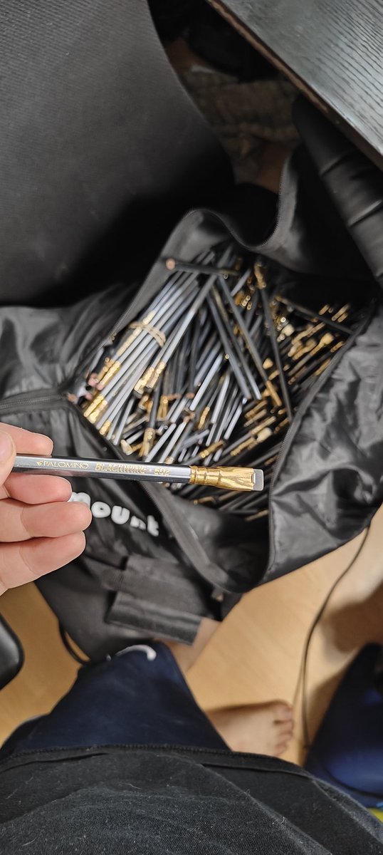 Colodraws tweet media