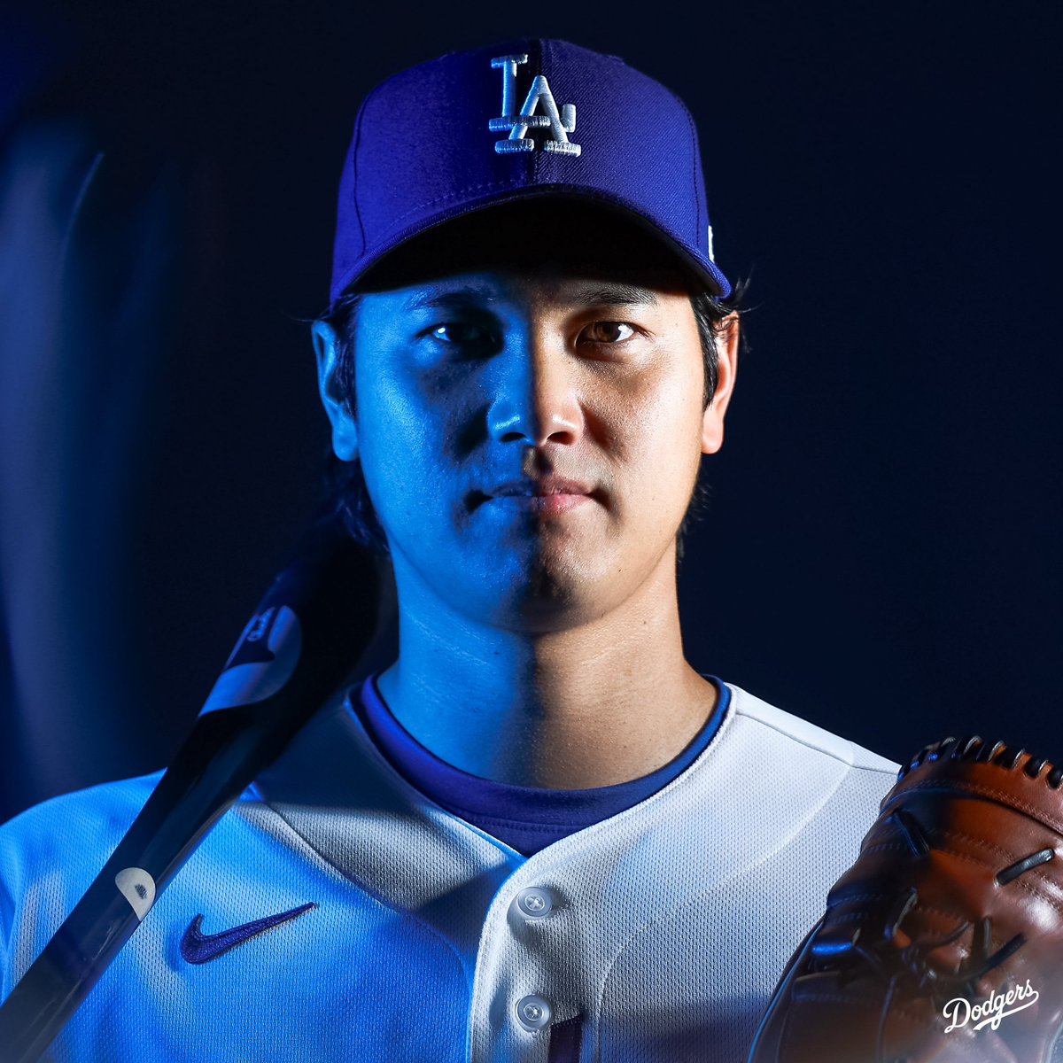 Get you a guy that can do both. #PhotoDay