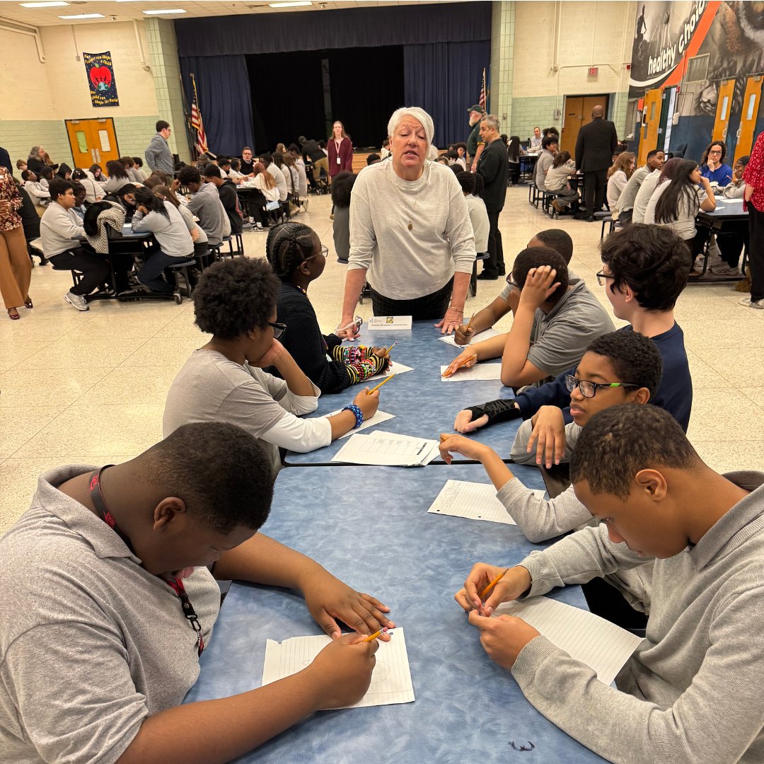 ShueMedillMS's tweet photo. Thank you Junior Achievement and our teacher coordinators, Mr. Hargraves and Ms. Amilcare for organizing today’s career fair for our 7th Graders. Fabulous speakers and students were ready with questions in hand! https://t.co/4g7O4iqfSU
