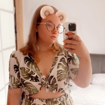 ElliesLife20's tweet photo. #NewProfilePic https://t.co/N83pVvZy6N