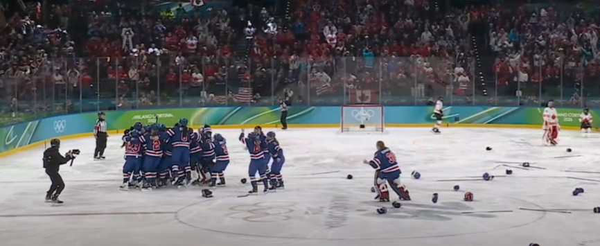 rzrwire's tweet photo. What a game! What a win! What a goal! #TeamUSA https://t.co/NWzbxgSNic