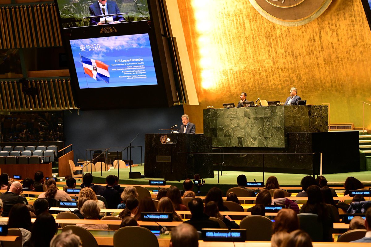 FUNGLODE tweet media