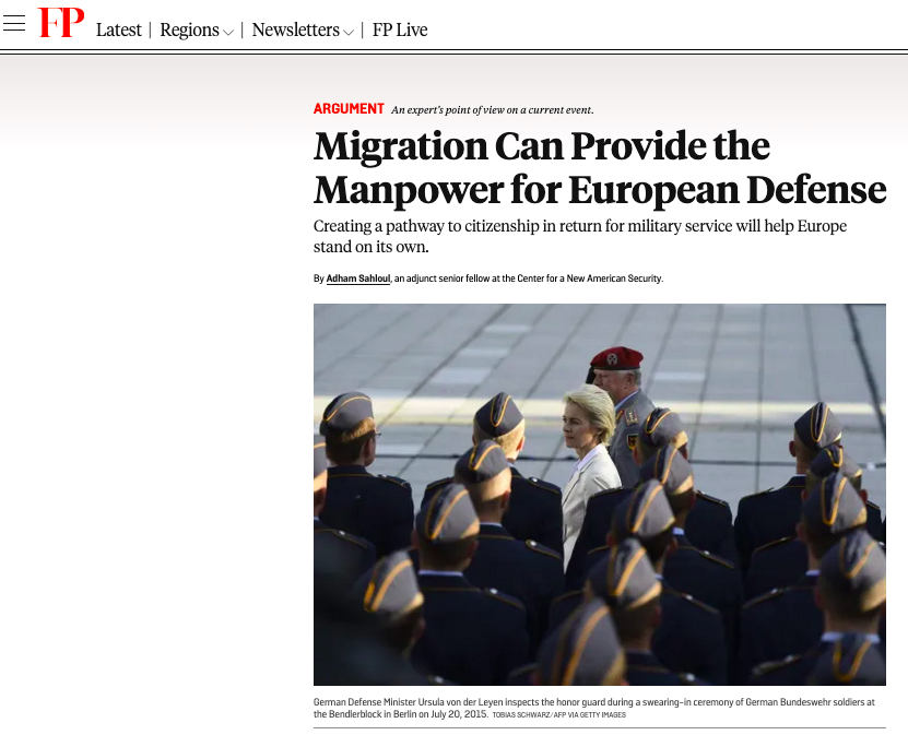 Europa komt soldaten tekort voor oorlog met Rusland. Oplossing? Bied asielzoekers baan aan in het leger in ruil voor EU-paspoort.

Foreign Policy schrijft dit. Je kunt er dus vergif op innemen dat binnenkort VVD of andere oorlogspartij dit idee oppert.
archive.ph/onDlx