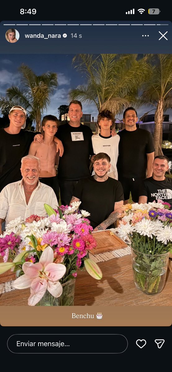 JAAAJAJAJ LOS MANDO A CAGAR A TODOS EN SI