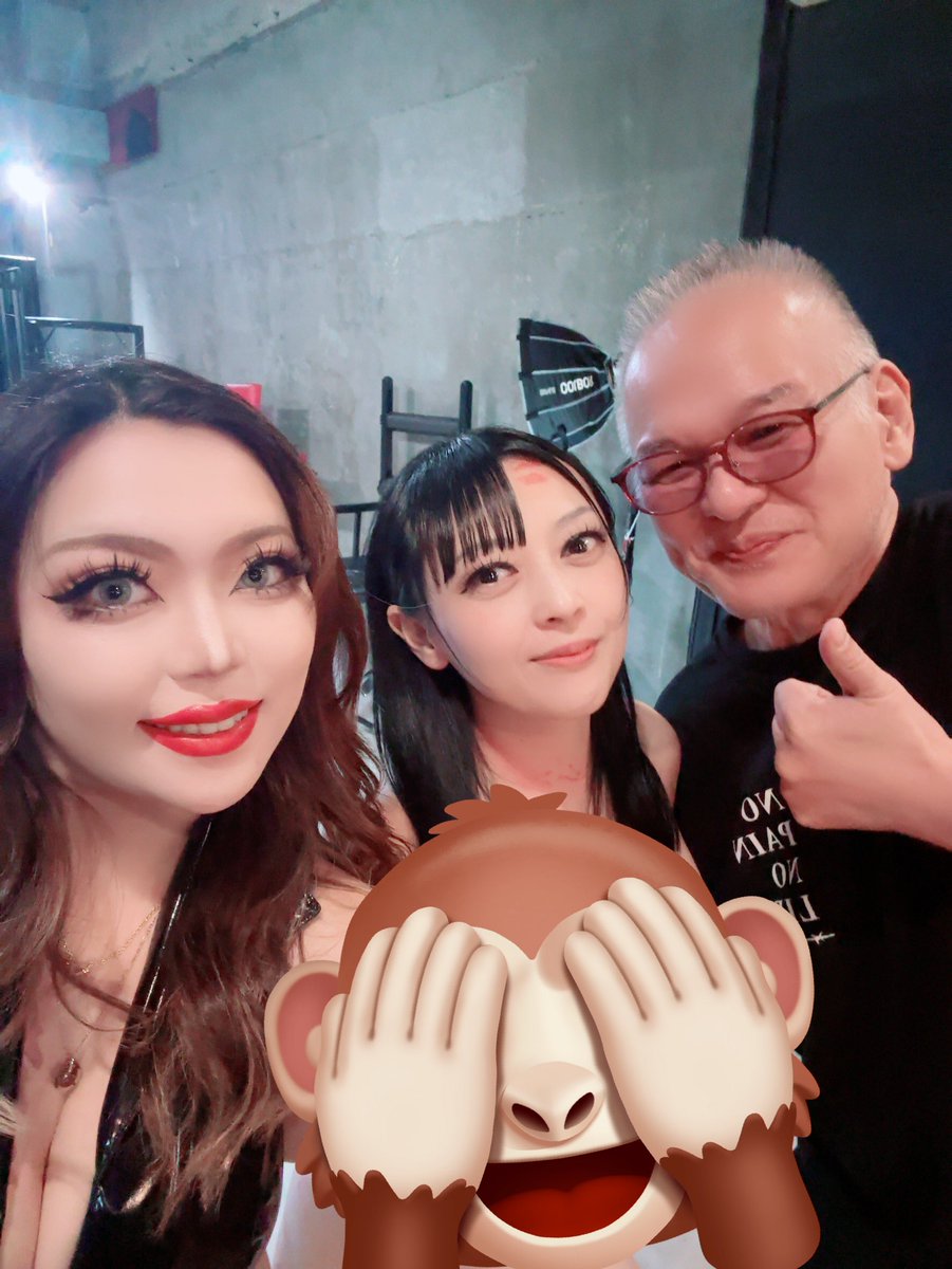 みなみ - La Belle Reine - tweet media