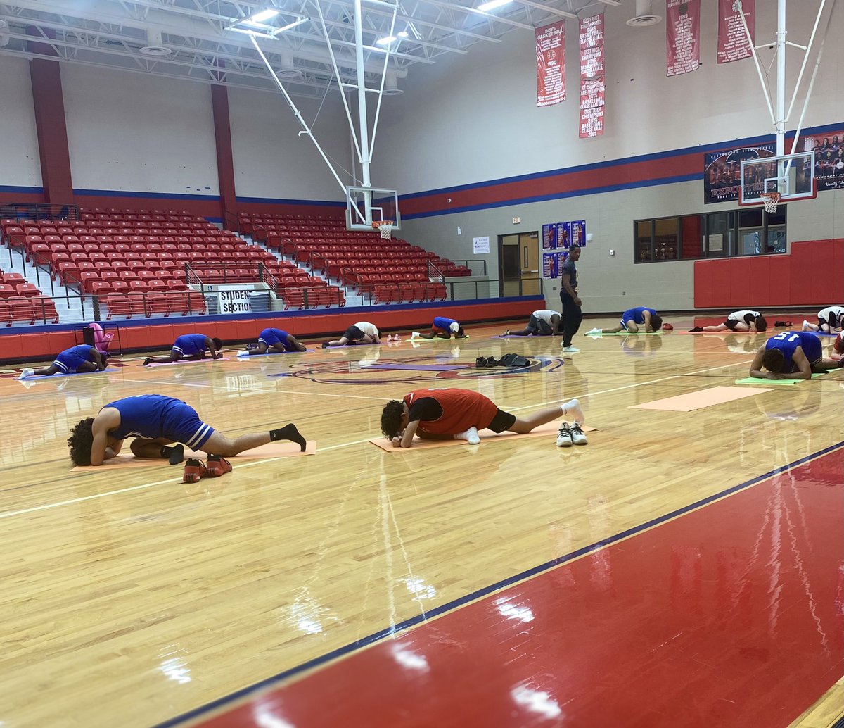 Brazosport Basketball tweet media