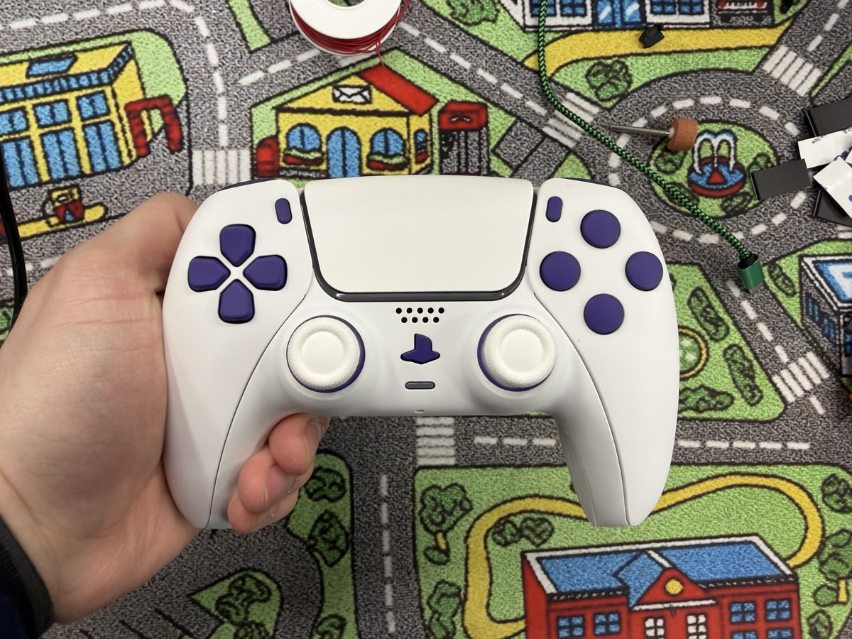 Super clean order cancellation from <a href="/CinchGaming/">Cinch Gaming</a>.

Let's give it away. 

⚡️ Retweet + Follow <a href="/CinchJake/">Cinch Jake</a> &amp; <a href="/SylverTyde/">Sylvertyde</a>  + Comment your Gamertag.