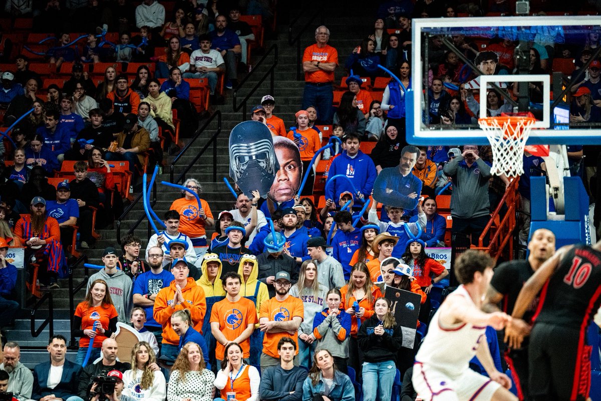 The Corral tweet media