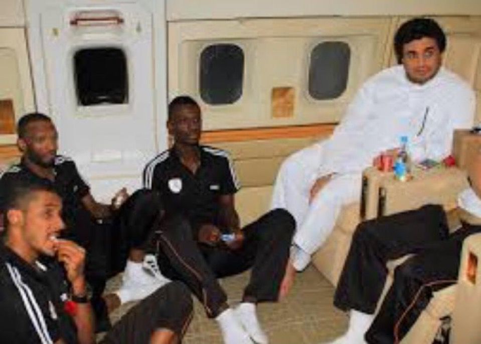 سقى الله ايامك يالقادح🖤🤍🖤🤍🖤🤍🖤
ابو الوليد المرجلة والقدحة🤍🖤