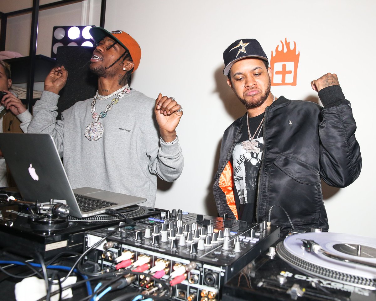 Travis Scott FRANCE 🇫🇷 tweet media