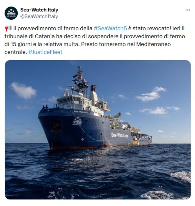 FaniSimonu34434's tweet image. Buona notte !
NON c'é 2 senza 3 !
Dopo la liberazione del #criminale algerino ed il risarcimento di 76 mila eu alla #SeaWatch (#Rackete, 2019), abbiamo ora la revoca del FERMO della #SeaWath5, dal Tribunale di #Catania.
La ONG ESULTA.
VOTIAMO #SÍ contro la 3a
INFAMIA dei #giudici