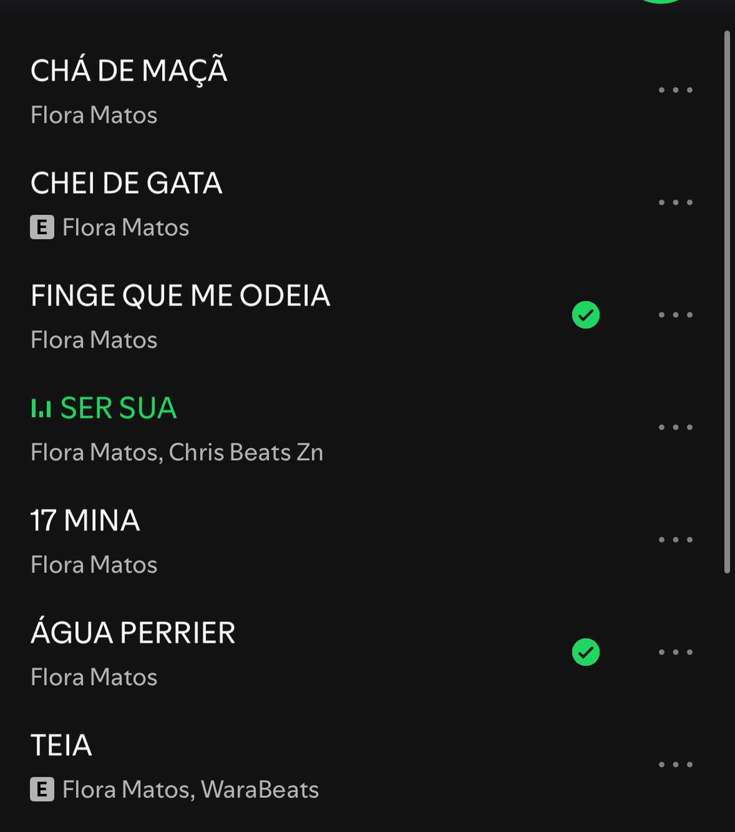 mttlim's tweet image. ngm chega perto dela