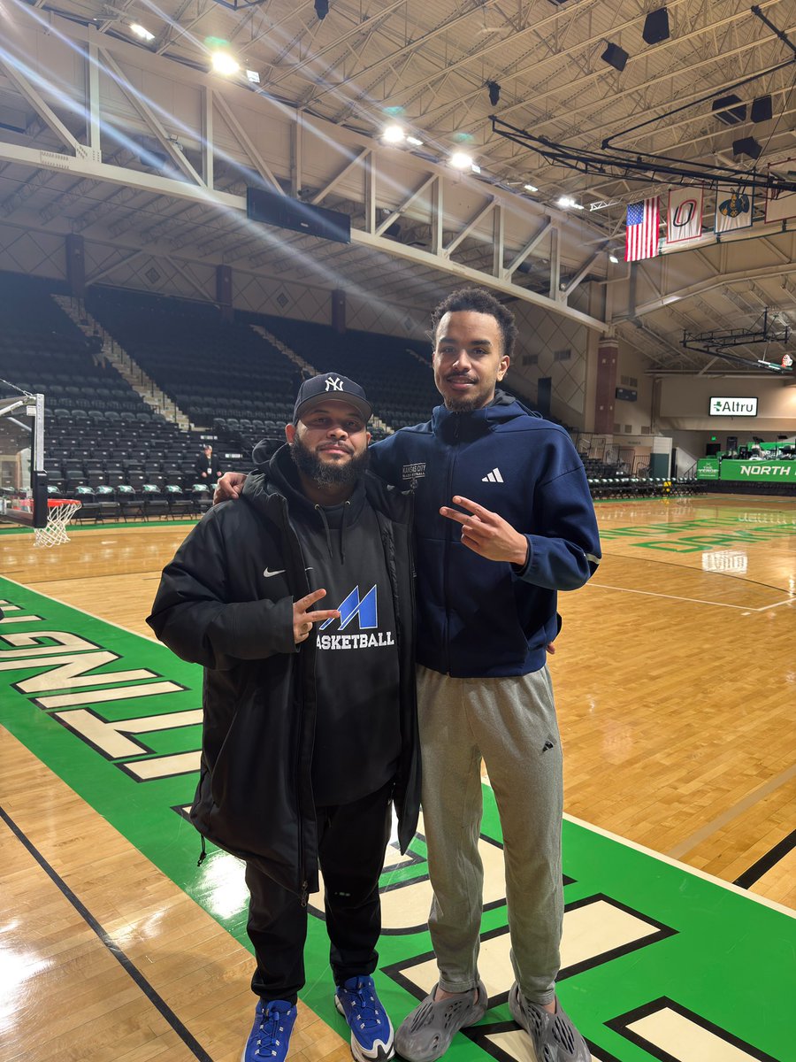 Coach Ryan Rodriguez tweet media