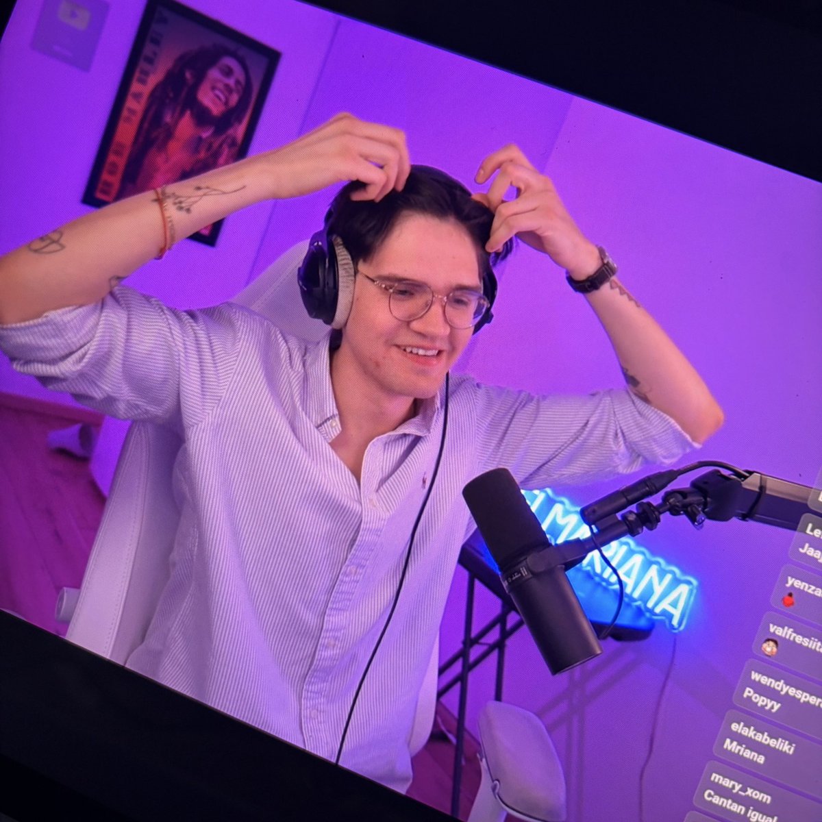 gracias por el stream Osvaldo, me reí mucho con ustedes dos hoy, están igual de monos, reanimal está bueno, ya me motivaste más para comprarlo y jugar 

tqm, descansa y nos vemos mañana o el lunes 🫶🏻🫶🏻 <a href="/elmarianaa/">ElMariana🤙🏻</a>