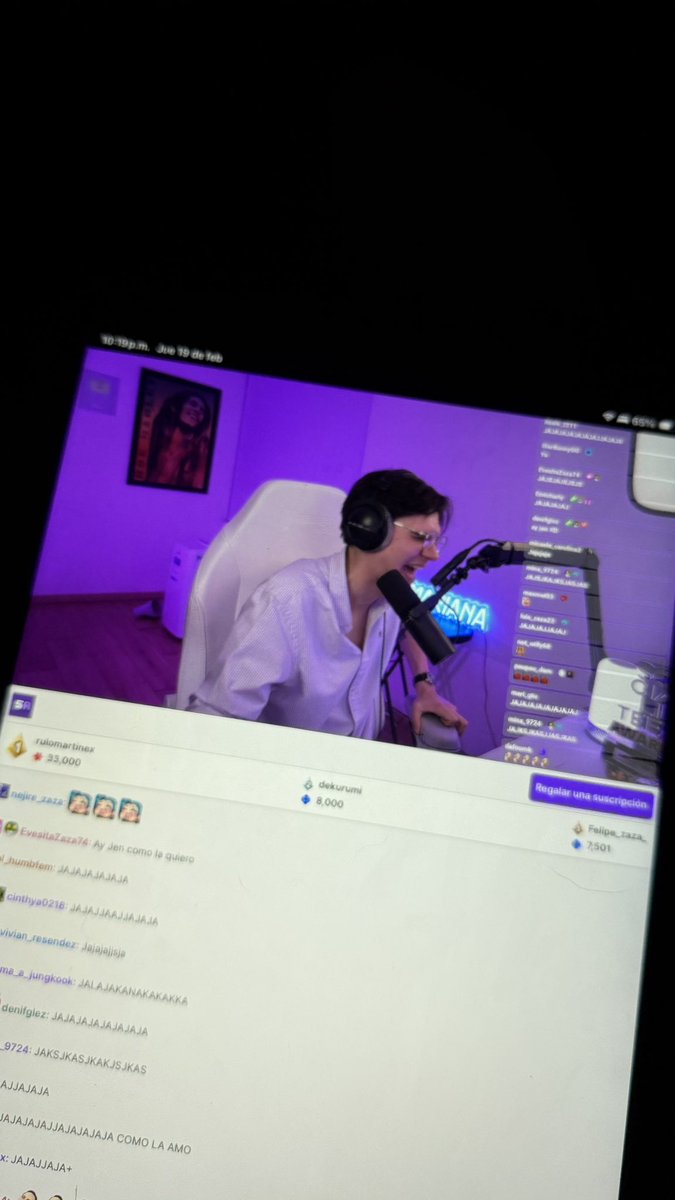 <a href="/elmarianaa/">ElMariana🤙🏻</a> <3

muchas gracias por el stream de hoooy, que gran stream con jenn que divertido es verlos colaborar jajajaj, te quiero muchísimo valdo! ten una linda noche ❣️ nos vemos mañana si Dios quiere