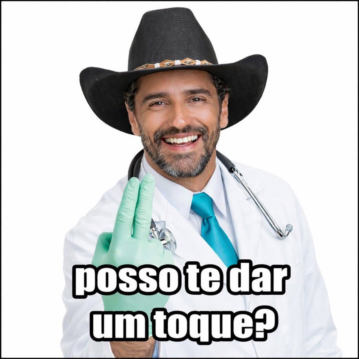 lucasvivot's tweet photo. mais uma madrugada de muitos toques do nosso Proctologista Alberto https://t.co/n1nekeTdqe