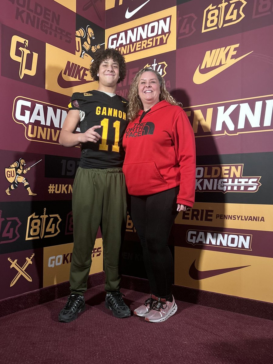 Asa_Brow's tweet photo. A great visit at gannon. Amazing time, thank you coaches https://t.co/oZiT58wu29