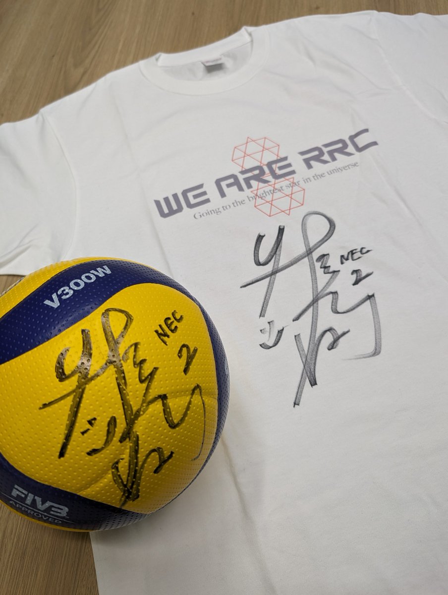 佐藤淑乃 選手サイン入りグッズ当たる🏐 ＼ 『THE DAY ～勝負の日
